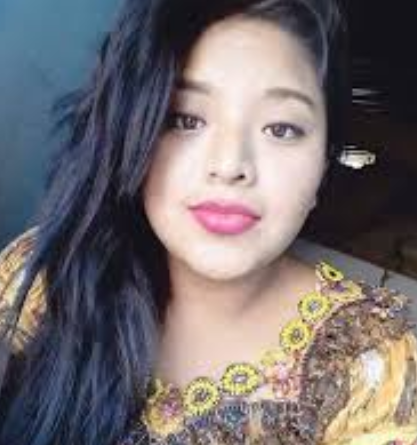 <em><strong>Valentina R</strong></em>